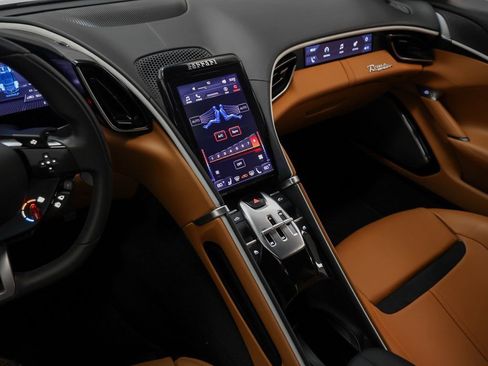 Certified 2024 Ferrari Roma Base image 53