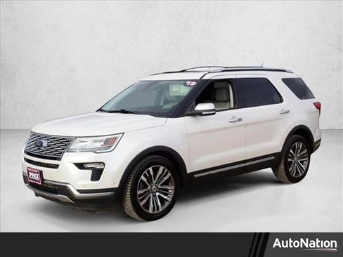 Used 2019 Ford Explorer Platinum image 1
