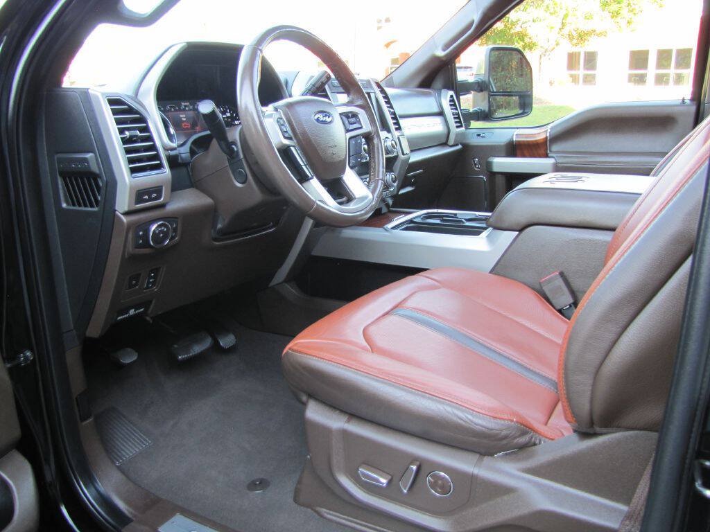 Used 2021 Ford F250 King Ranch w/ King Ranch Ultimate Package AWD/4WD image 13