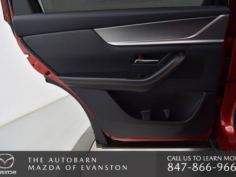 Certified 2025 MAZDA CX-90 Plug-In Hybrid w/ Premium Plus image 33