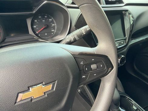Used 2021 Chevrolet TrailBlazer LT w/ Convenience Package FWD image 13