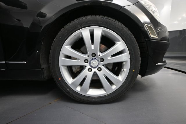 Used 2011 Mercedes-Benz C 300 4MATIC Sedan image 11