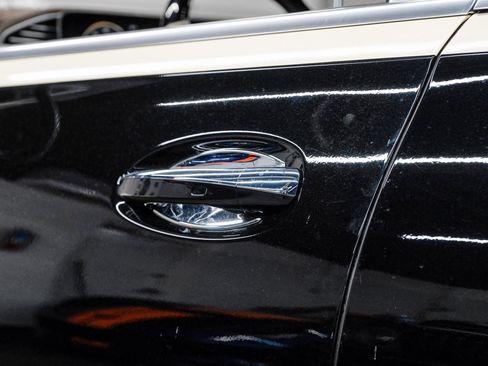 Used 2022 Mercedes-Benz Maybach GLS 600 4MATIC image 52