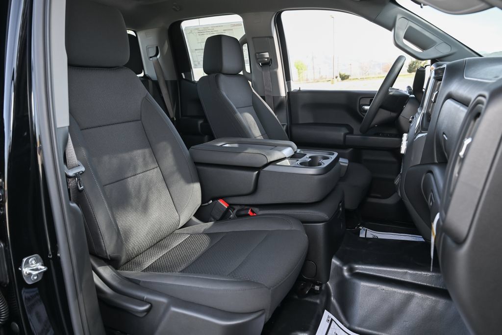 Used 2026 GMC Sierra 1500 Pro RWD image 31