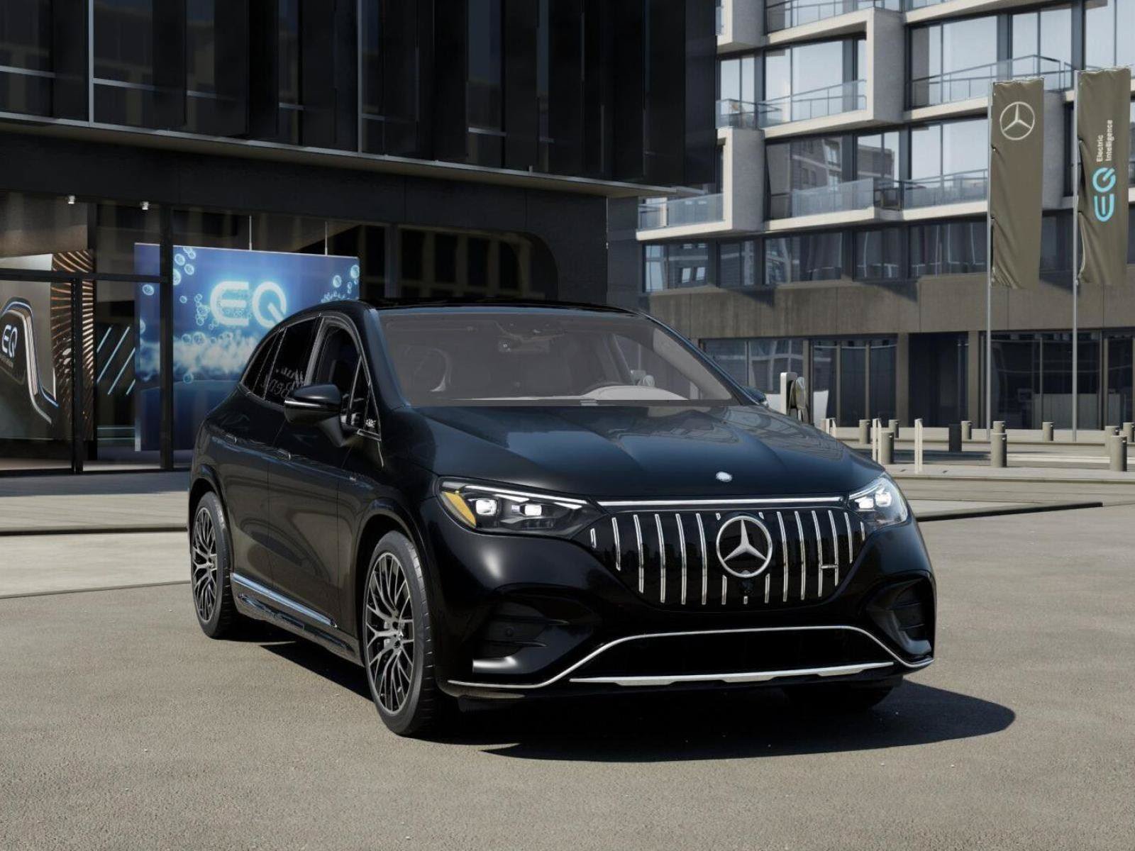 Used 2025 Mercedes-Benz EQE AMG 4MATIC SUV image 9