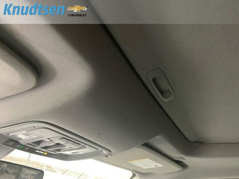 Used 2021 Chevrolet Silverado 1500 LT Trail Boss w/ Convenience Package II image 16