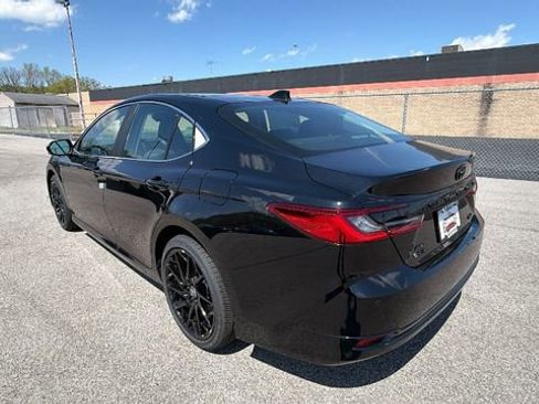 New 2026 Toyota Camry XLE AWD/4WD image 3