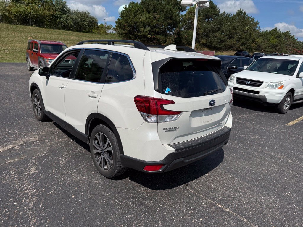 Used 2019 Subaru Forester Limited AWD/4WD image 2