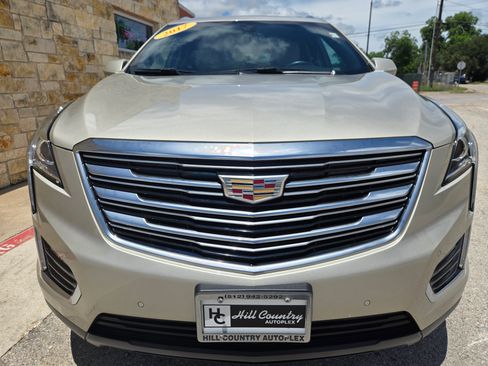 Used 2017 Cadillac XT5 Luxury w/ Driver Awareness Package FWD image 14