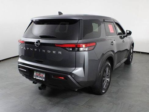 Certified 2024 Nissan Pathfinder S FWD image 4