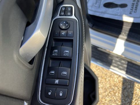 Used 2024 RAM 2500 Big Horn w/ Bed Utility Group image 28