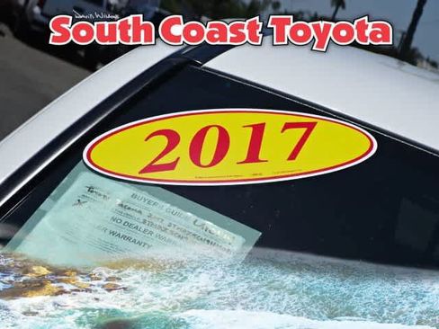 Used 2017 Toyota Tacoma TRD Sport RWD image 6