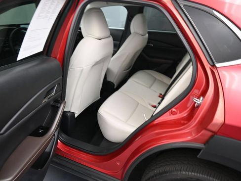 Used 2023 MAZDA CX-30 AWD 2.5 S w/ Premium Package image 19