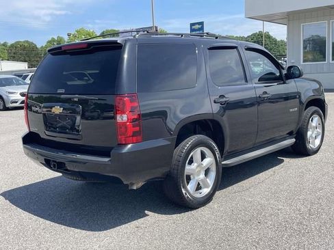 Used 2012 Chevrolet Tahoe LT w/ Luxury Package RWD image 3