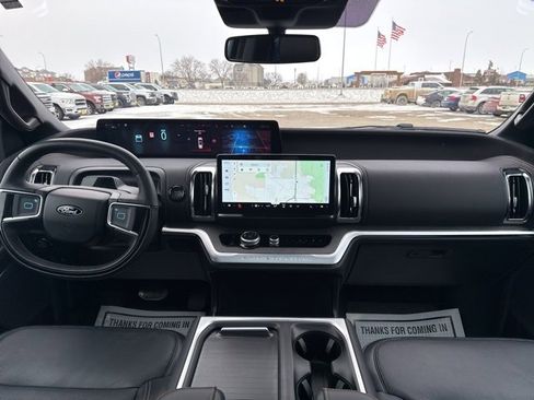 Used 2025 Ford Expedition Tremor image 15