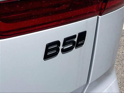 New 2026 Volvo XC60 B5 Ultra w/ Climate Package AWD/4WD image 25