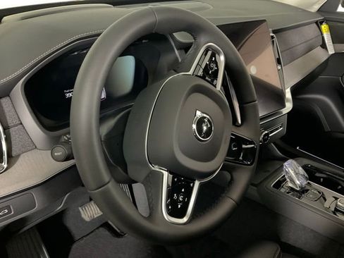 New 2026 Volvo XC90 B6 Ultra w/ Protection Package Premier AWD/4WD image 25
