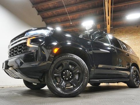 Used 2021 Chevrolet Tahoe 2WD w/ 1FL Safety Package image 3