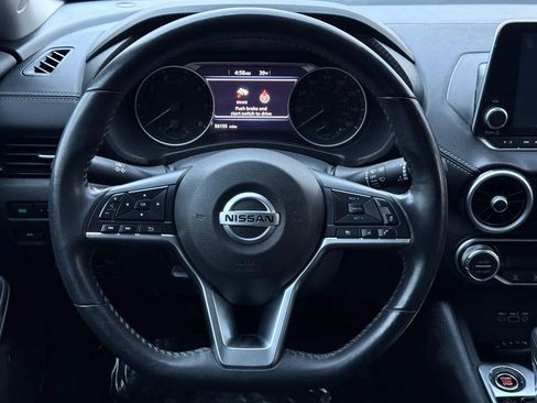 Used 2021 Nissan Sentra SV w/ Trunk Package image 29