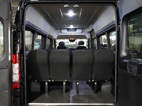 Used 2023 RAM ProMaster 3500 FWD image 13