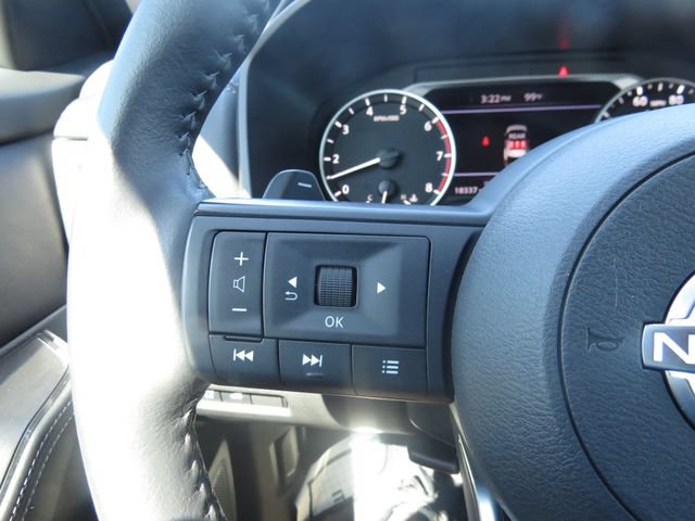 Used 2024 Nissan Rogue SV w/ SV Premium Package FWD image 18