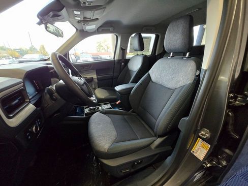 New 2025 Ford Maverick XLT w/ XLT Luxury Package FWD image 7