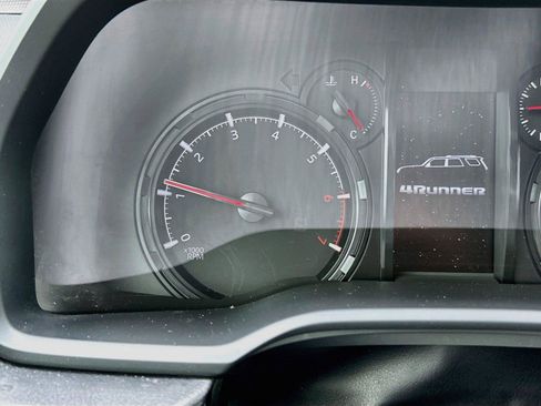 Used 2023 Toyota 4Runner SR5 Premium AWD/4WD image 41