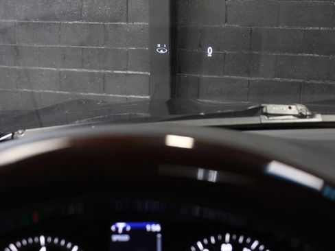 Used 2019 Lexus LX 570 4WD w/ Inspiration Series image 56