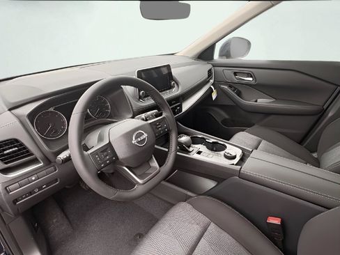 New 2026 Nissan Rogue SV FWD image 19