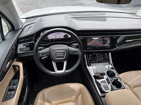 Used 2021 Audi Q7 3.0T Premium Plus w/ Executive Package AWD/4WD image 10