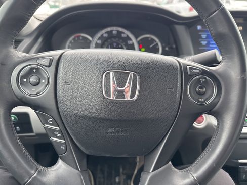 Used 2015 Honda Accord EX-L image 16
