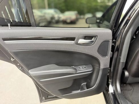 Used 2017 Chrysler 300 S AWD/4WD image 29