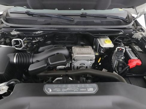 Used 2022 Jeep Wagoneer Series III w/ Premium Group I image 15