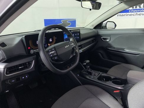 Used 2025 Kia K4 FWD image 15