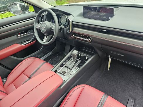 New 2025 MAZDA CX-50 2.5 Hybrid w/ Premium Plus Pkg image 31