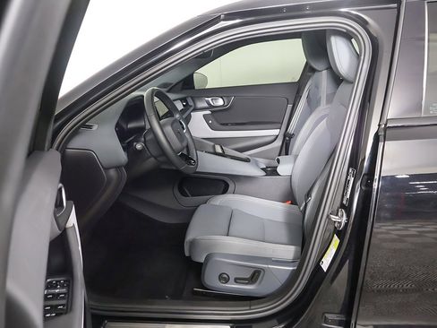 Used 2023 Polestar Polestar 2 image 30