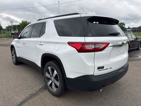 Used 2019 Chevrolet Traverse LT w/ LT Premium Package AWD/4WD image 7