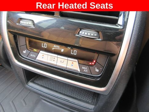 Used 2023 BMW X7 xDrive40i w/ Executive Package AWD/4WD image 26