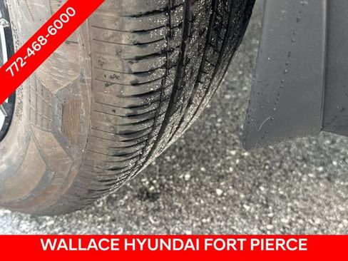 Used 2026 Hyundai Santa Fe SEL FWD image 13