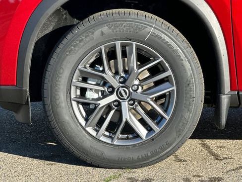 New 2026 Nissan Rogue S image 25