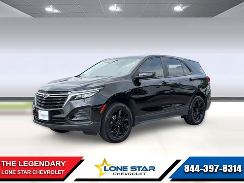 Certified 2024 Chevrolet Equinox LS w/ LS Convenience Package AWD/4WD image 1