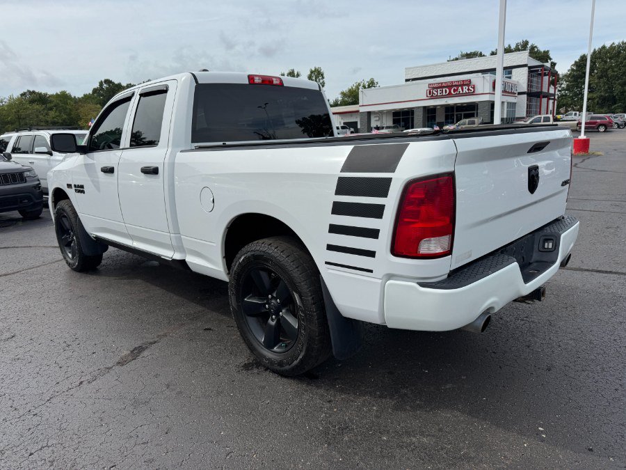 Used 2018 RAM 1500 Express w/ Express Value Package AWD/4WD image 3