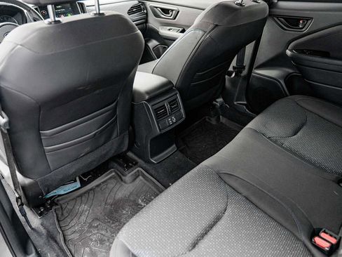 Used 2025 Subaru Forester Premium w/ Convenience Package #1 image 34