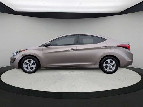 Used 2015 Hyundai Elantra SE FWD image 5