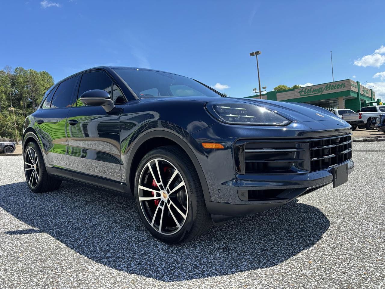 Used 2024 Porsche Cayenne S AWD/4WD image 11