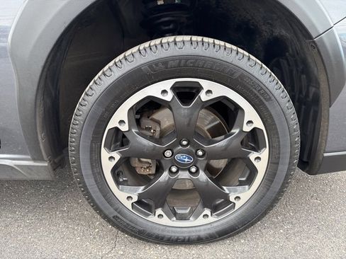 Used 2021 Subaru Crosstrek 2.0i Premium w/ Moonroof Package image 6