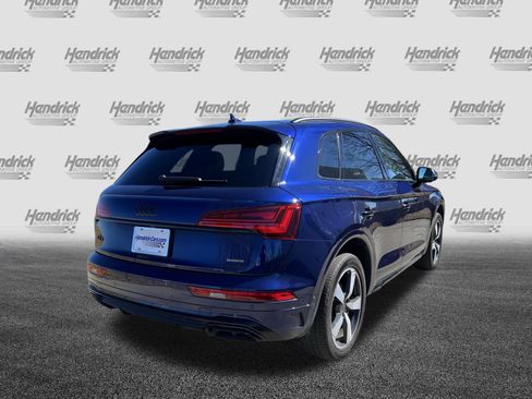 Used 2024 Audi Q5 2.0T Prestige w/ Prestige Package image 11
