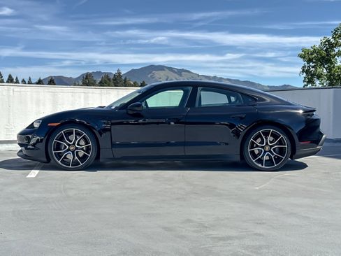 Certified 2024 Porsche Taycan image 2