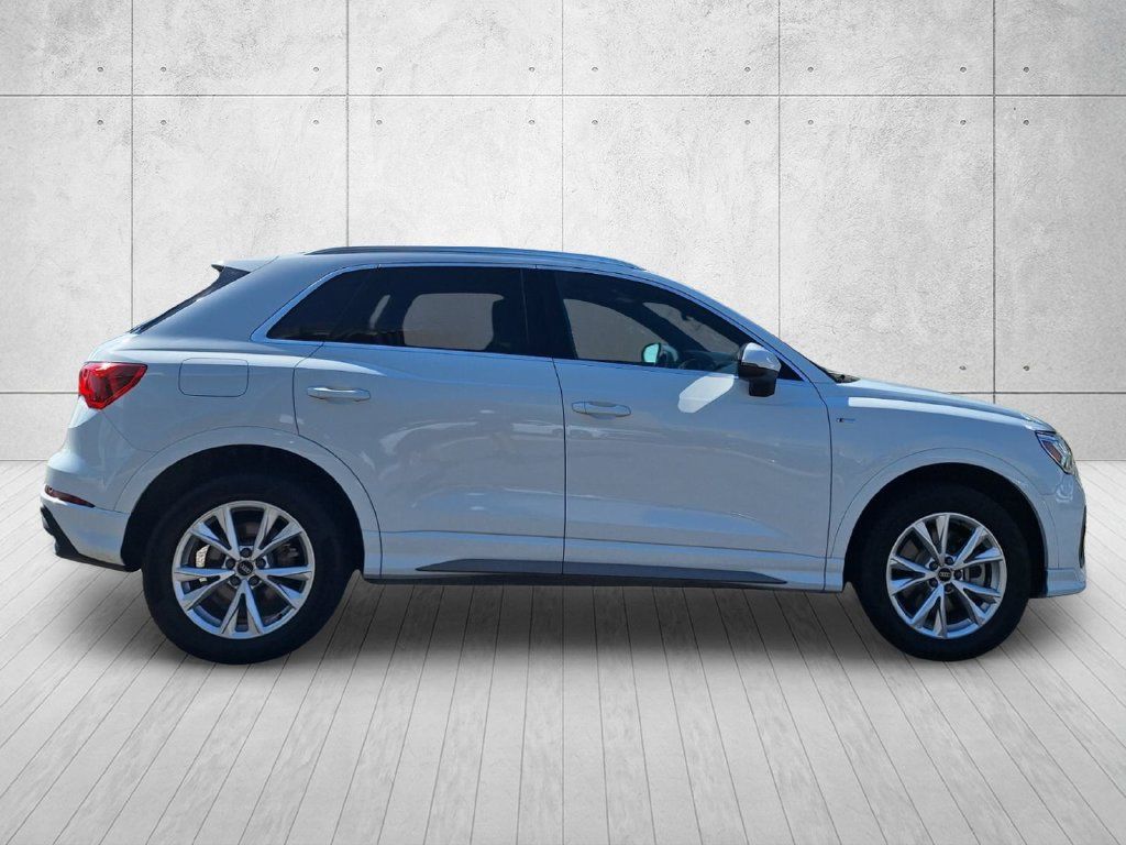 Used 2025 Audi Q3 2.0T Premium AWD/4WD image 4