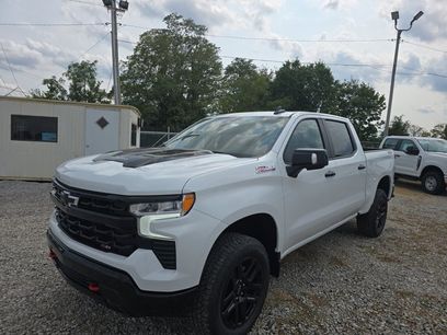 New 2025 Chevrolet Silverado 1500 LT Trail Boss w/ Convenience Package II